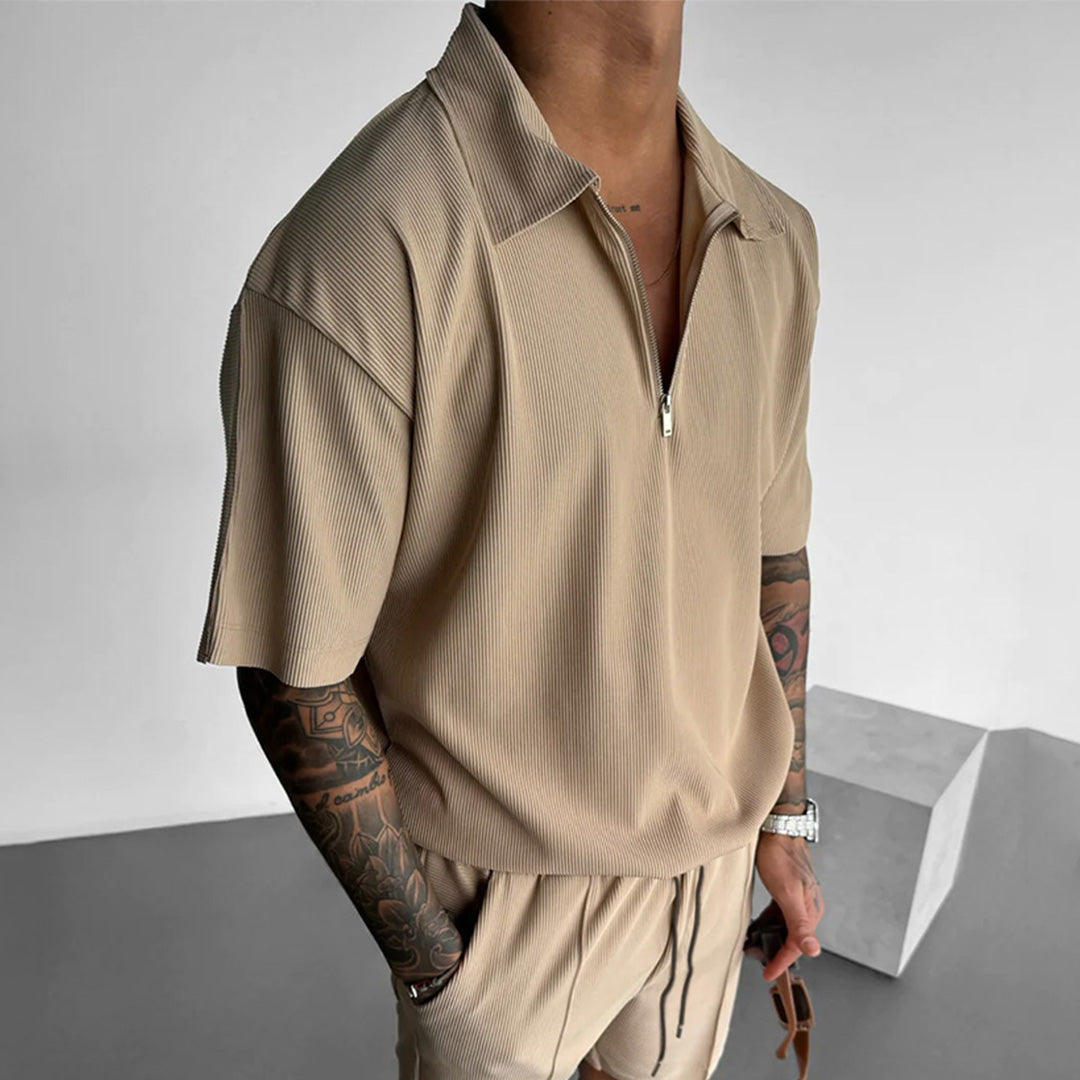 TEXTURED ZIPPER POLO T-SHIRT - TAN