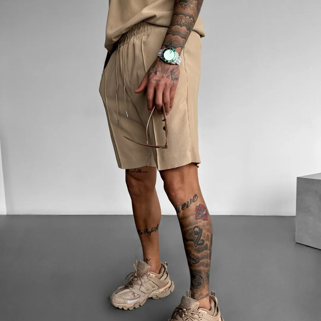 TEXTURED SEAM SHORTS - TAN