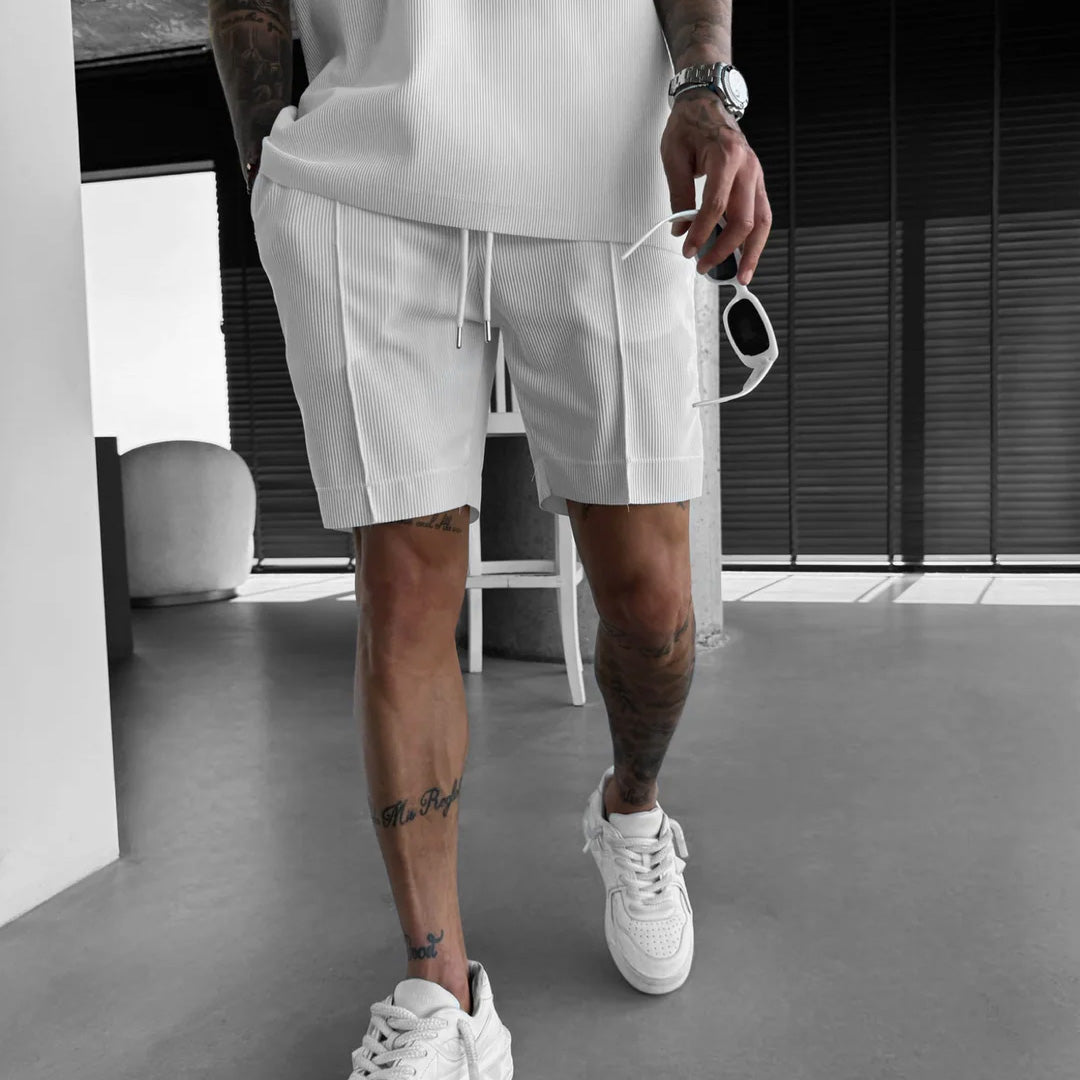 TEXTURED SEAM SHORTS - WHITE