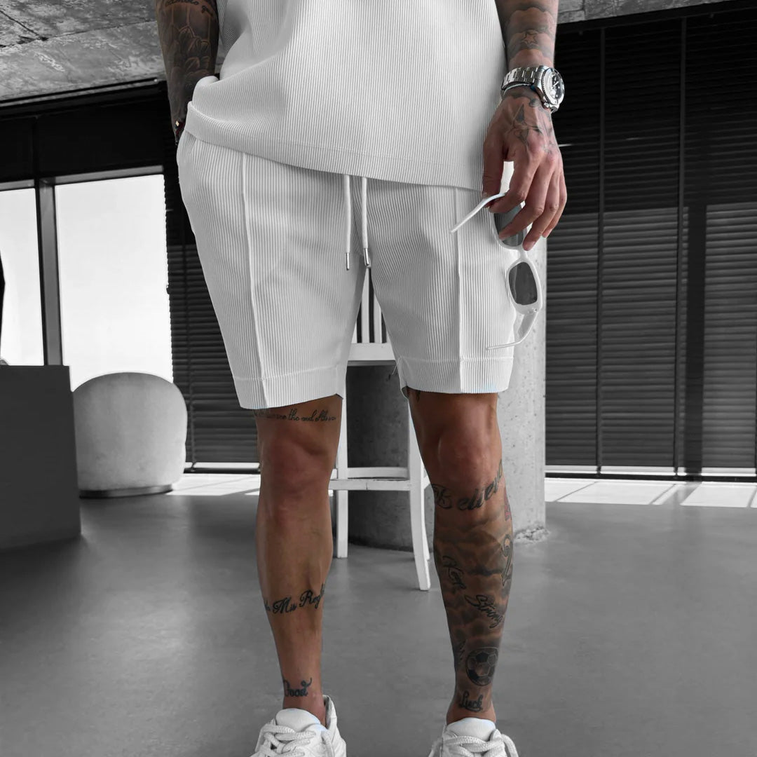 TEXTURED SEAM SHORTS - WHITE